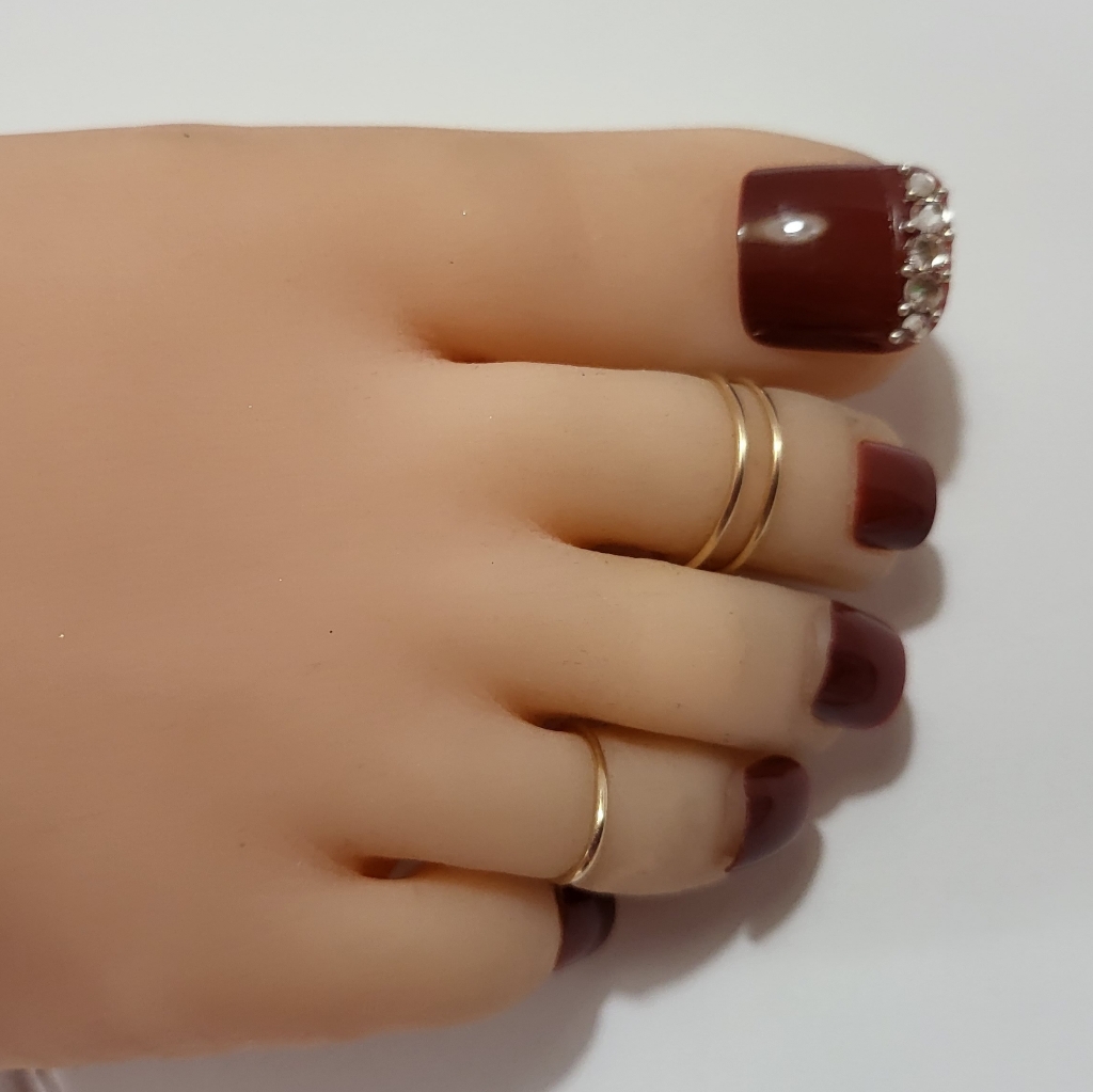 Gold Toe Rings